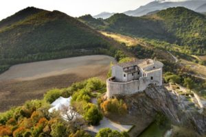 Castle-Nardelli-Le-Marche-Olivers-Travels-1