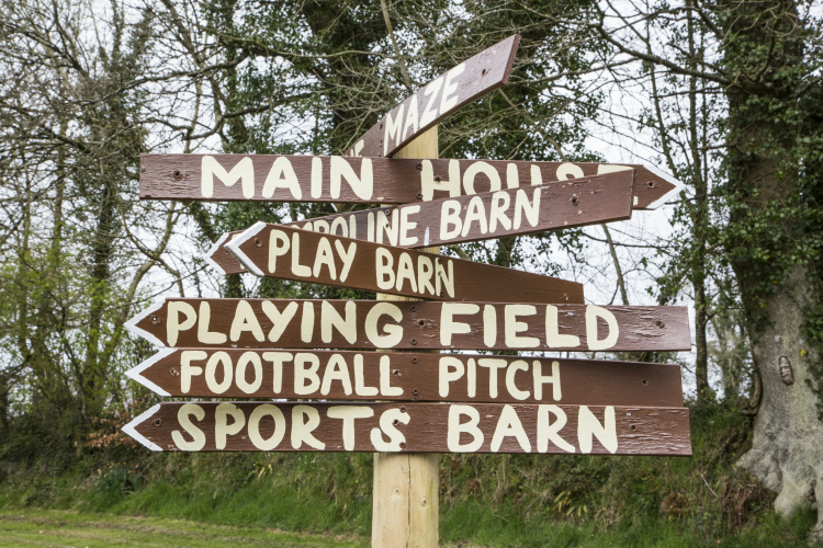 CHICKS retreat signs for facilities