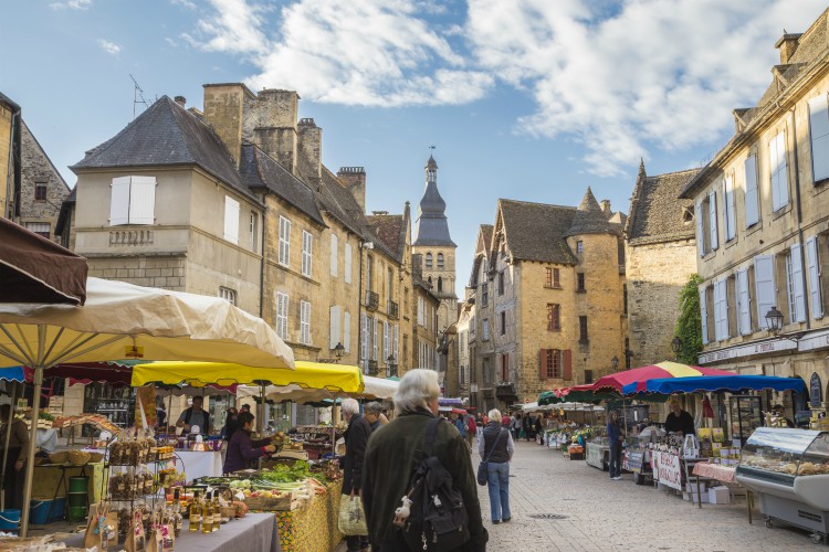 Market in medieval village Sarlat