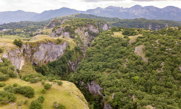 What to do in 1 week in Montenegro - Canyoning