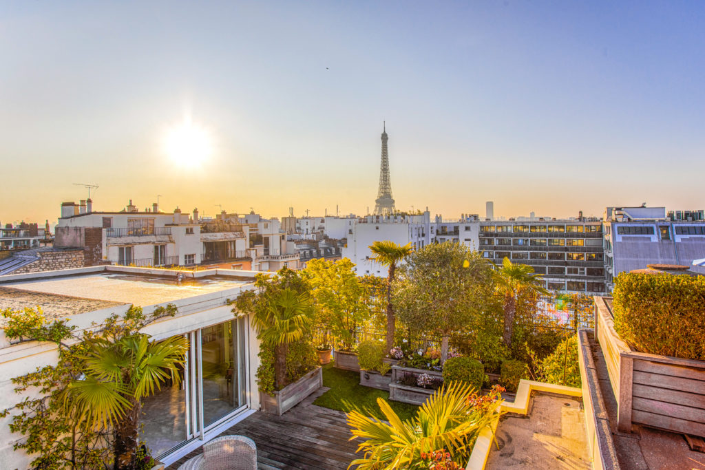 Saint Pierre Penthouse - remote working cities